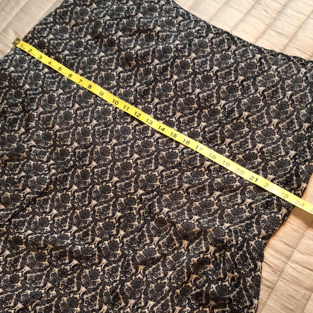 Ratio Liz Claiborne flutter skirt size 16 - Picture 9 of 10